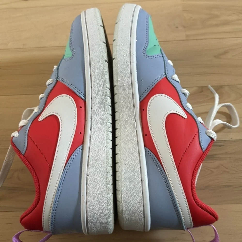 Nike Women's Multicolor Sneakers